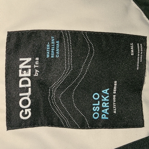 TNA Parka - Picture 2 of 4